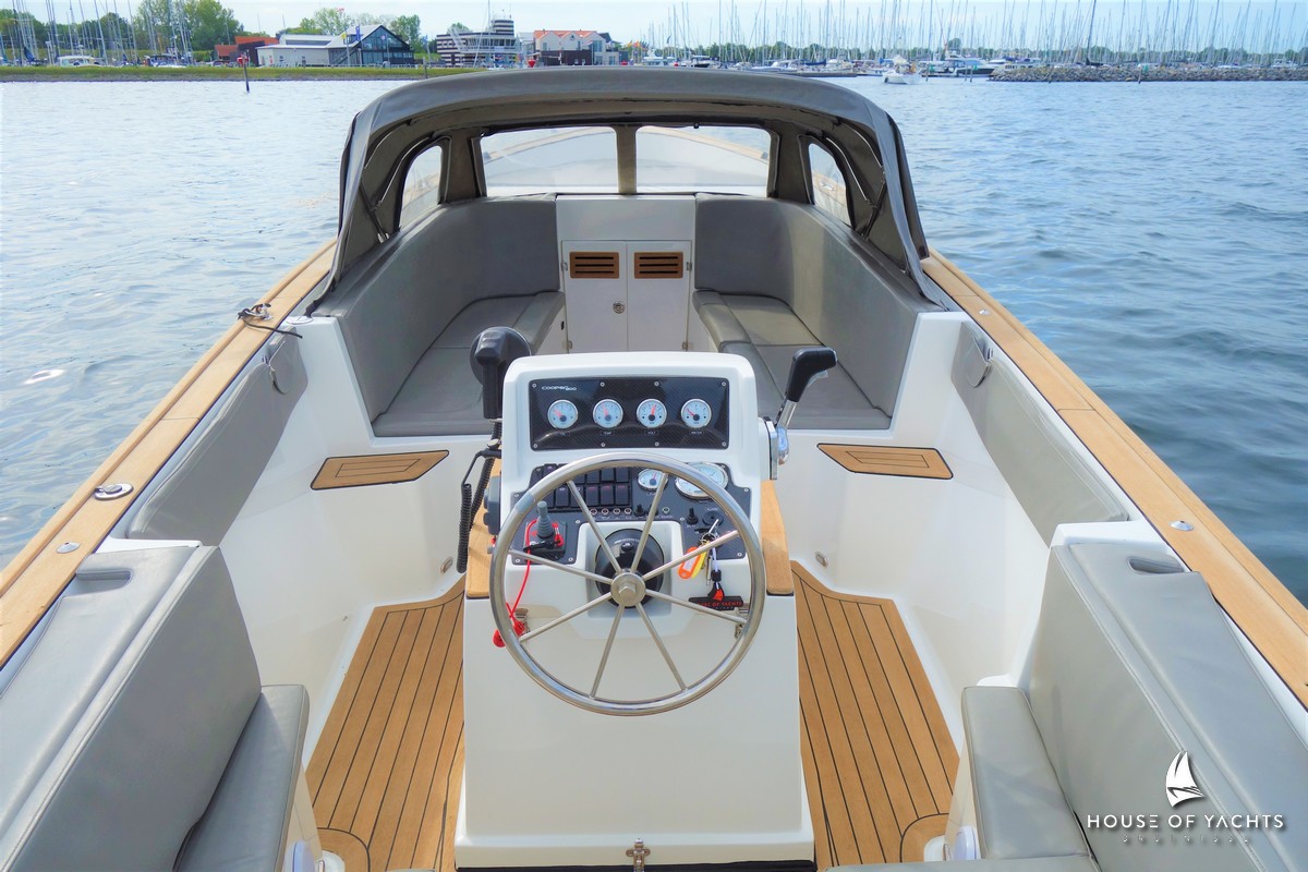 cooper yacht 800