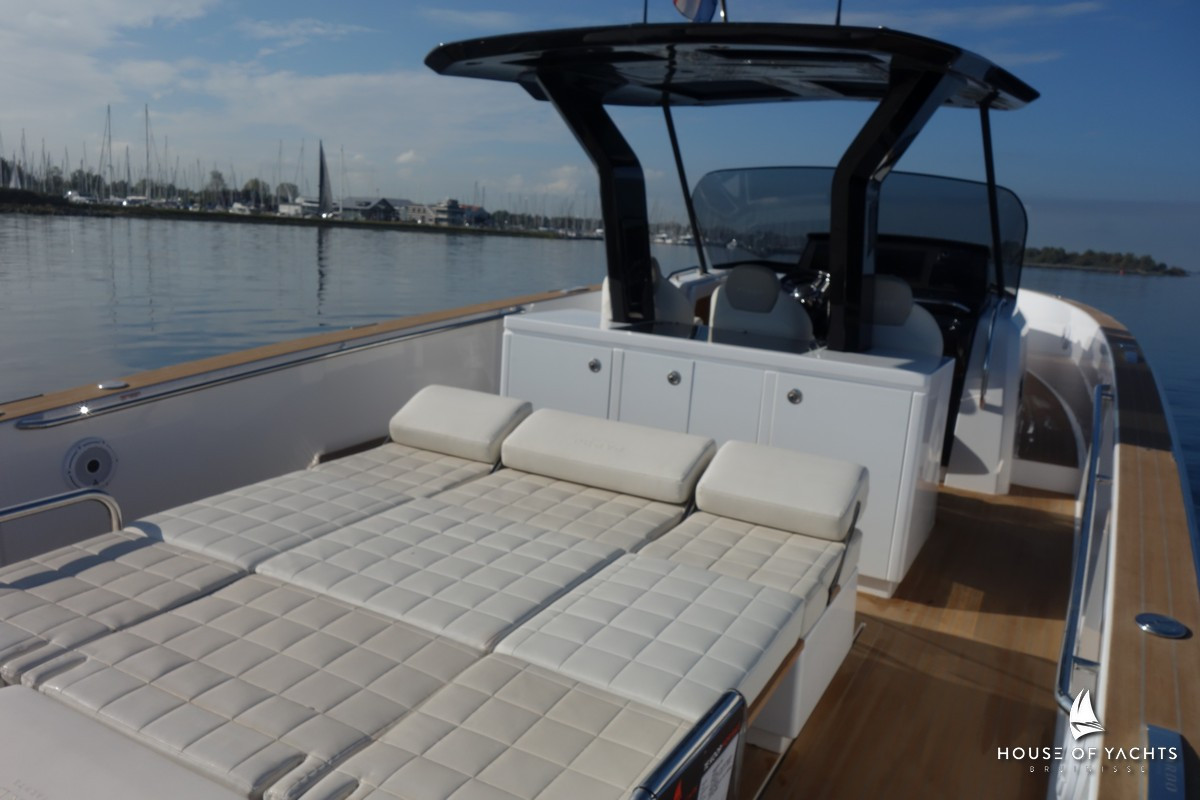 Pardo 38
