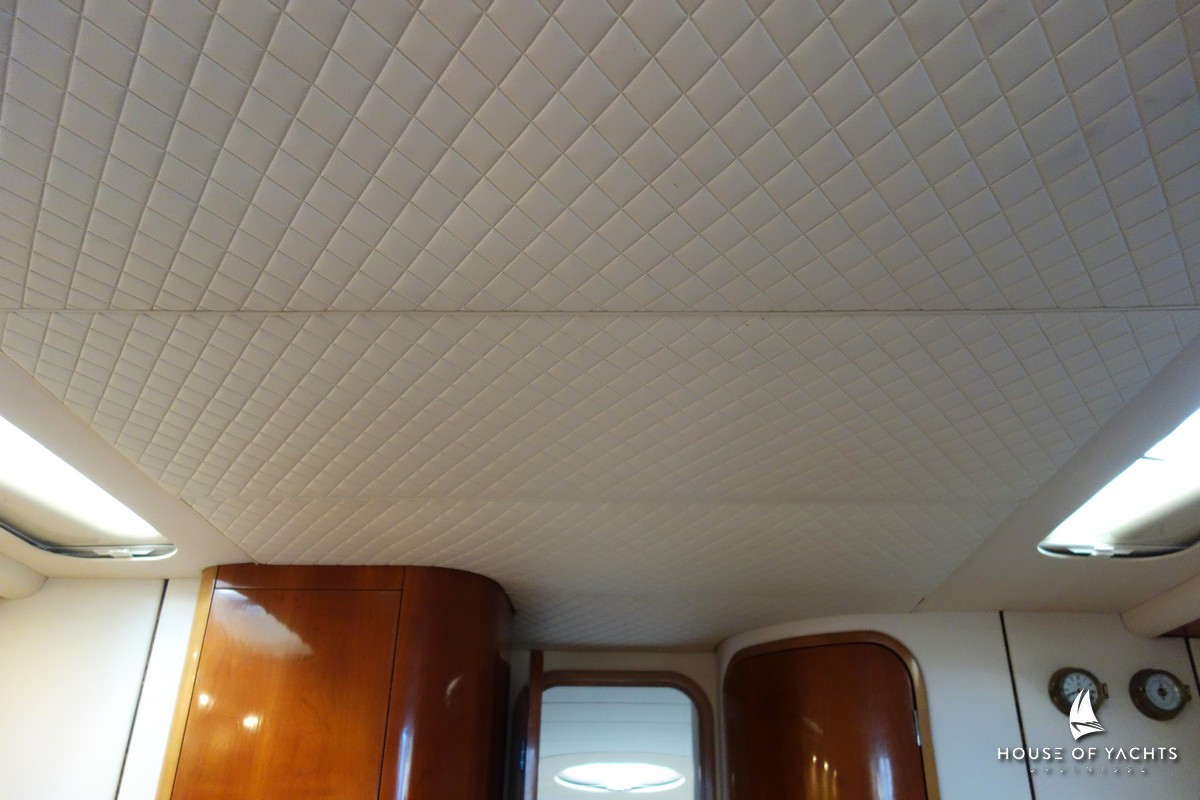 Princess V52