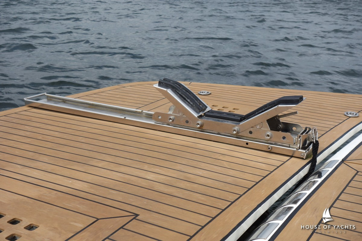 Princess V52