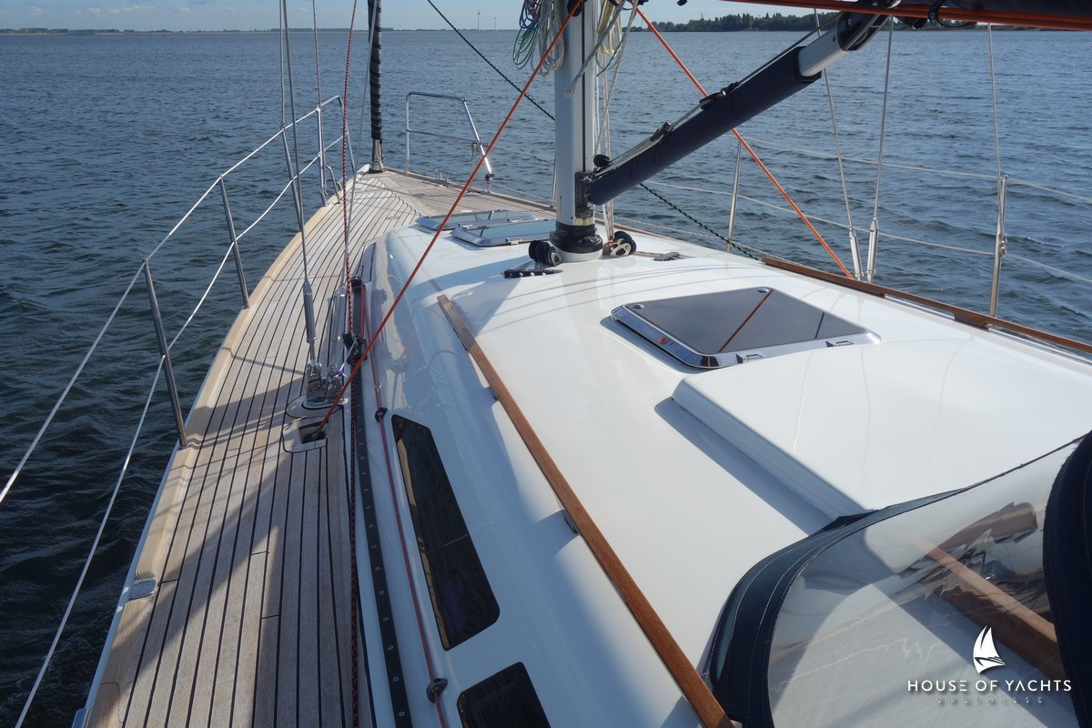 Von Ahlen 403