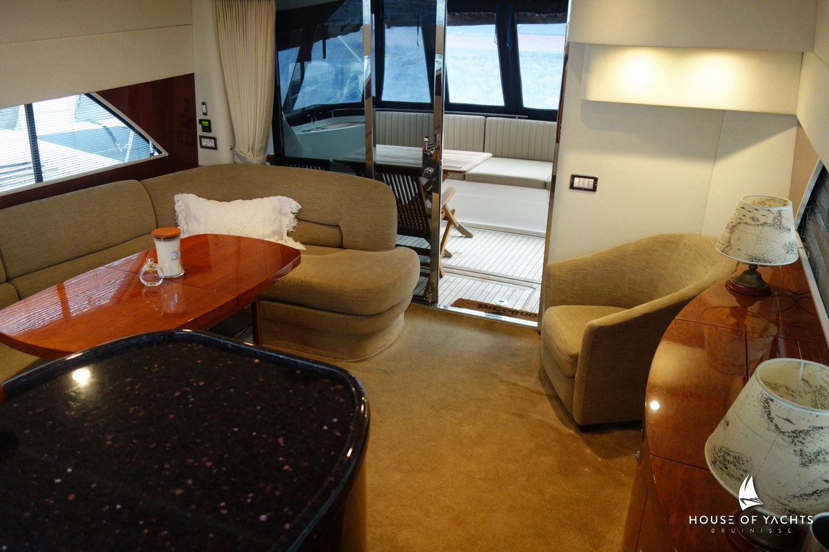Fairline Phantom 50