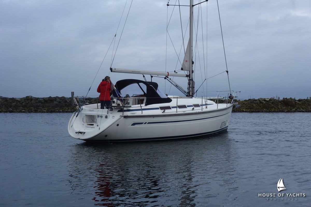 Bavaria 32