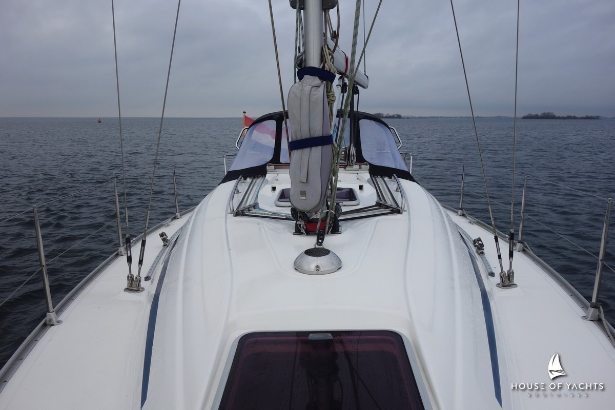 Bavaria 32