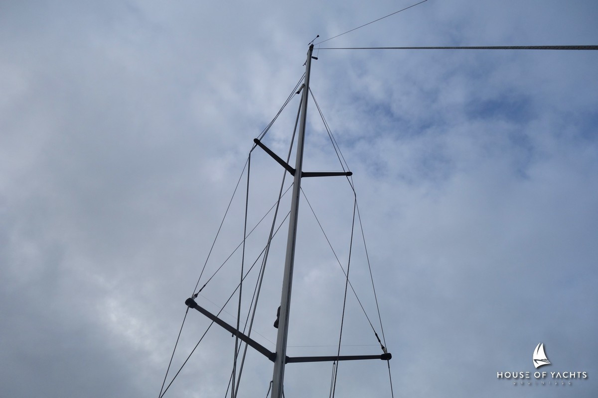 Bavaria 32