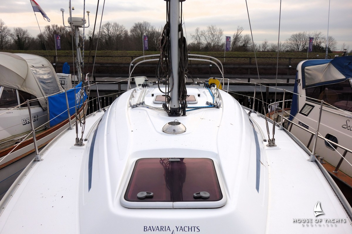 Bavaria 32