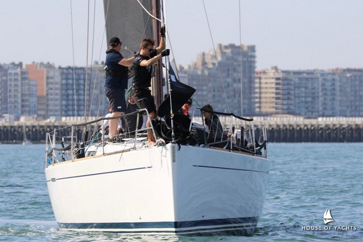 Grand Soleil 43