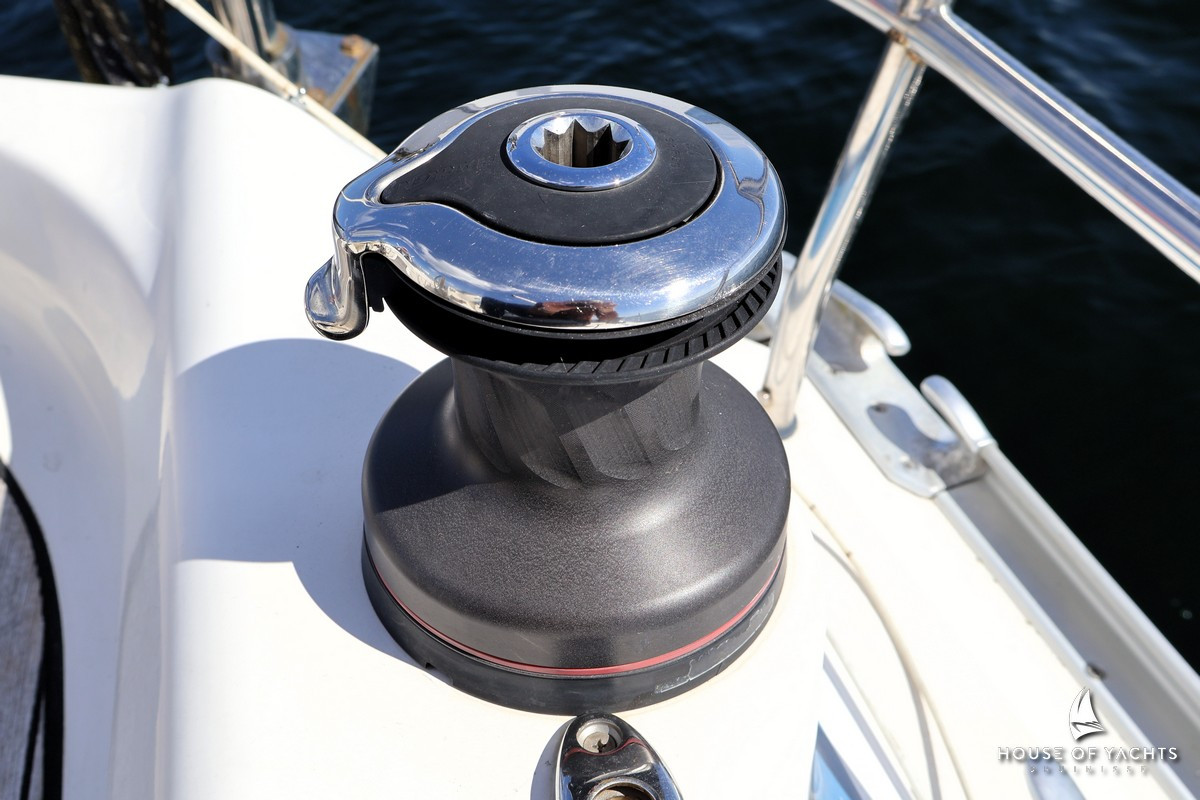 Bavaria 40-2