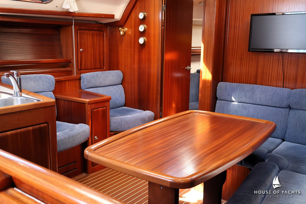 Bavaria 40-2