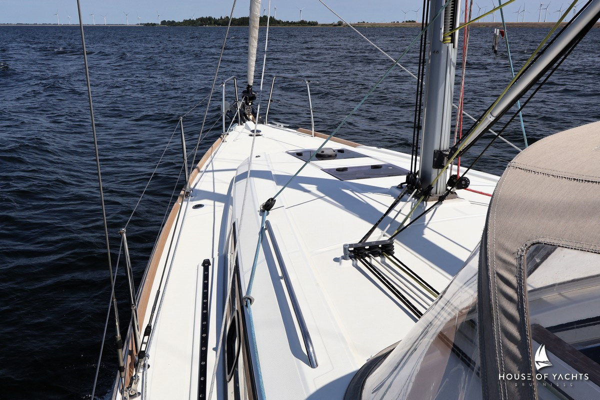 Beneteau Oceanis 35.1