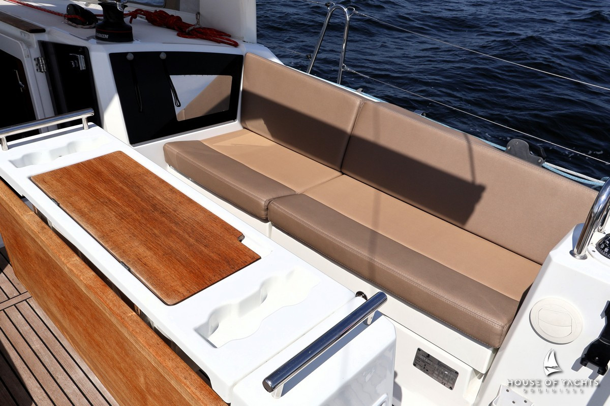 Beneteau Oceanis 35.1