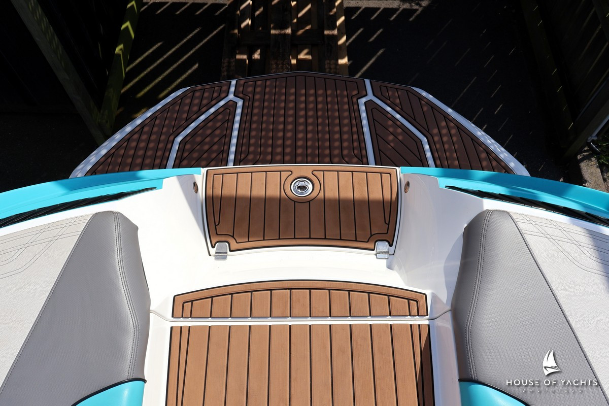 Nautique Super Air Nautique G25 "Coastal Edition"