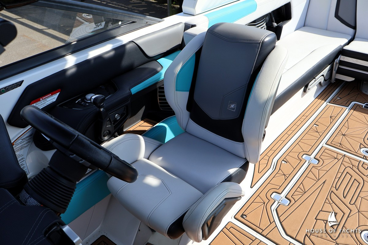 Nautique Super Air Nautique G25 "Coastal Edition"