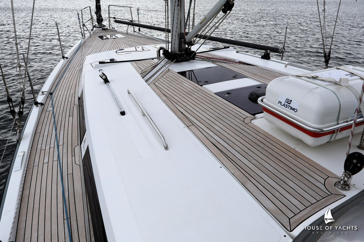 Hanse 445