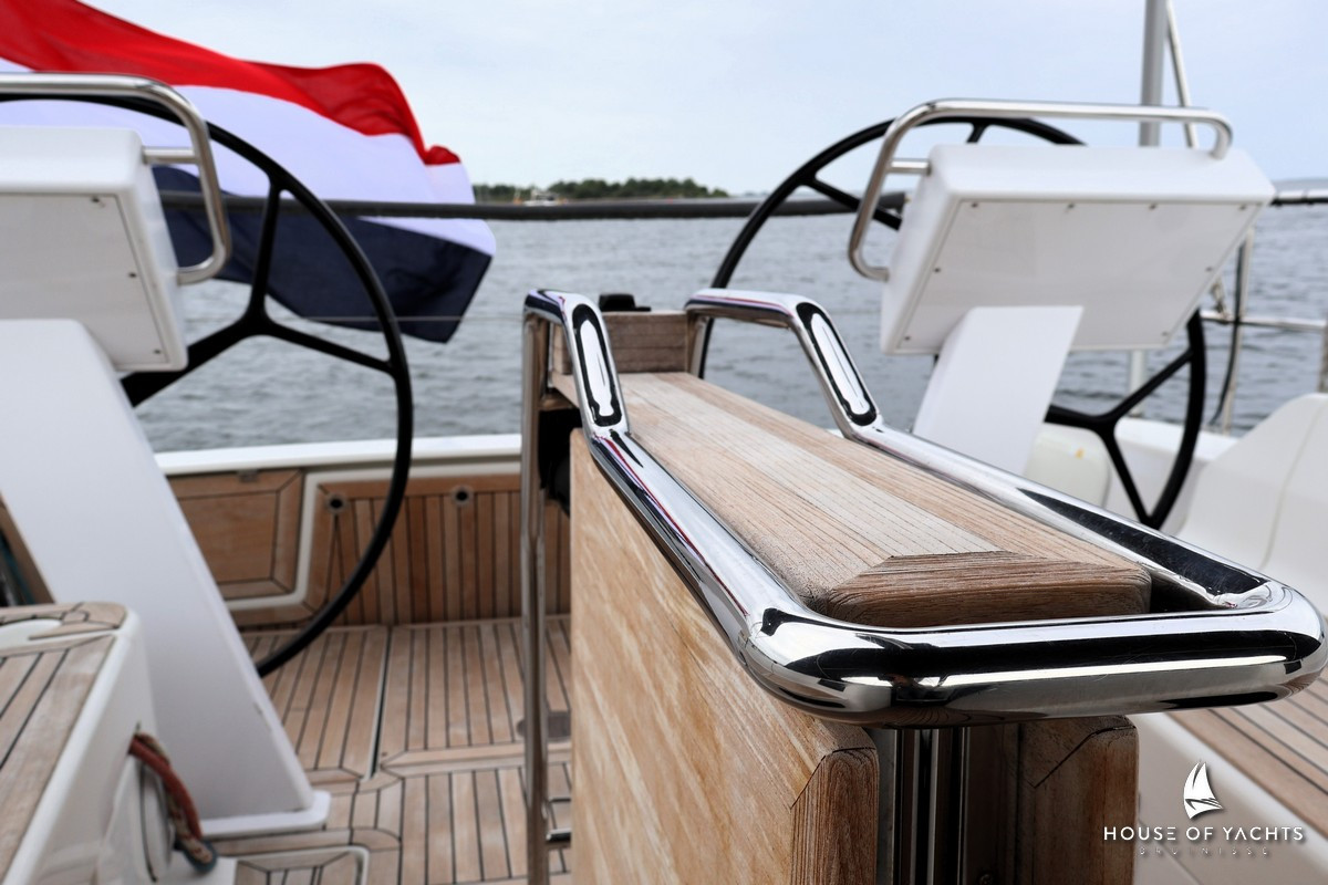 Hanse 445
