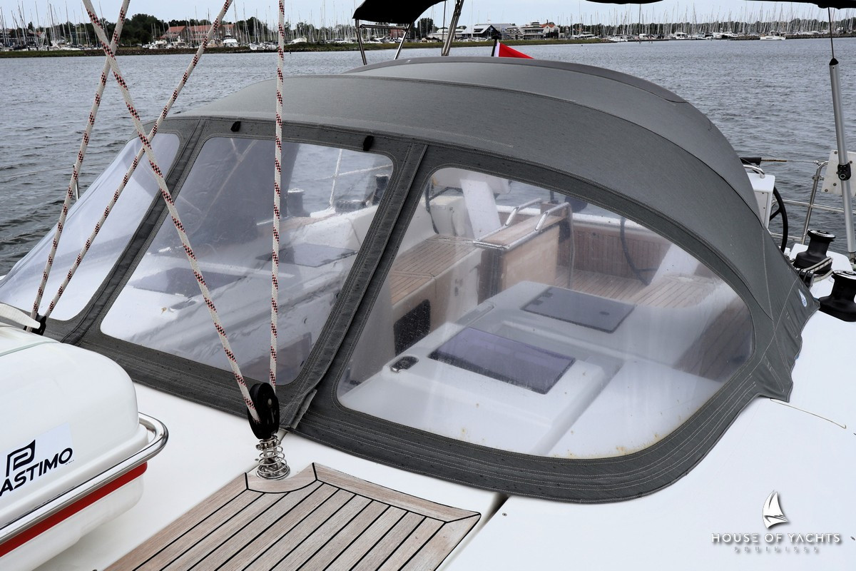 Hanse 445
