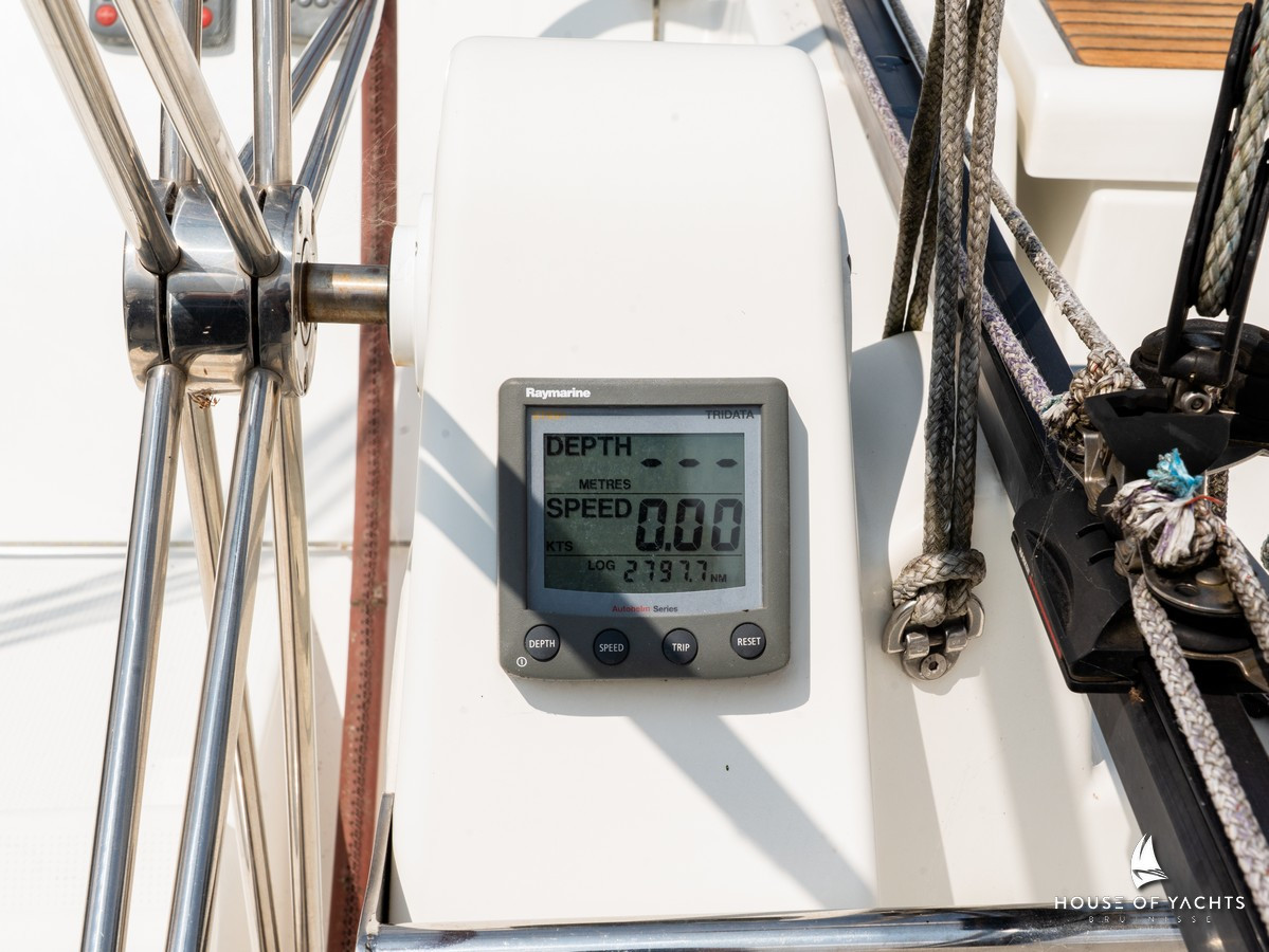 Beneteau First 34.7
