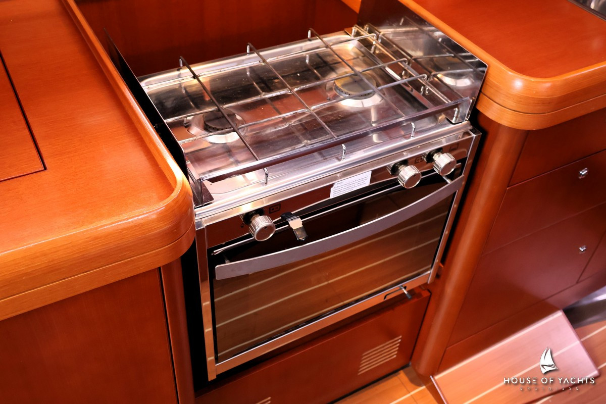 Grand Soleil 40