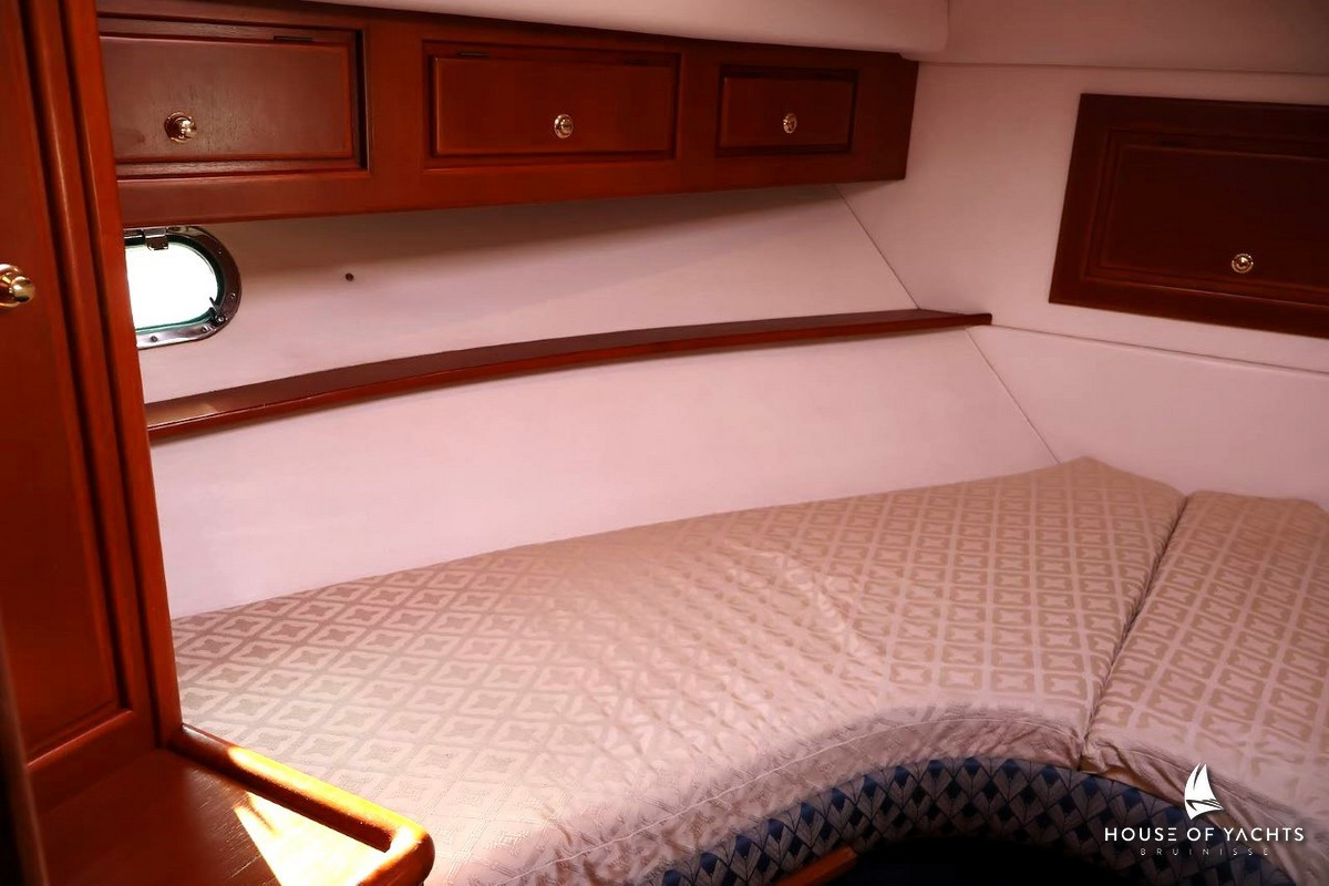Atlantic 38