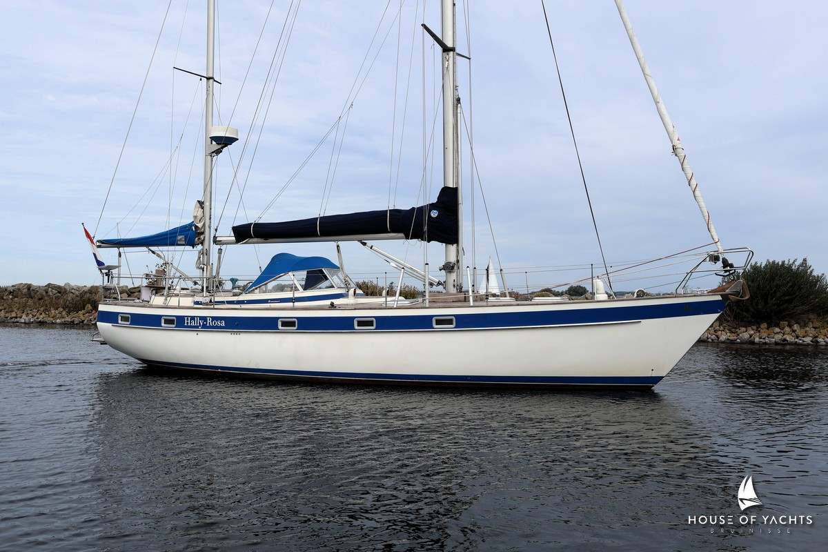 Hallberg-Rassy 42E