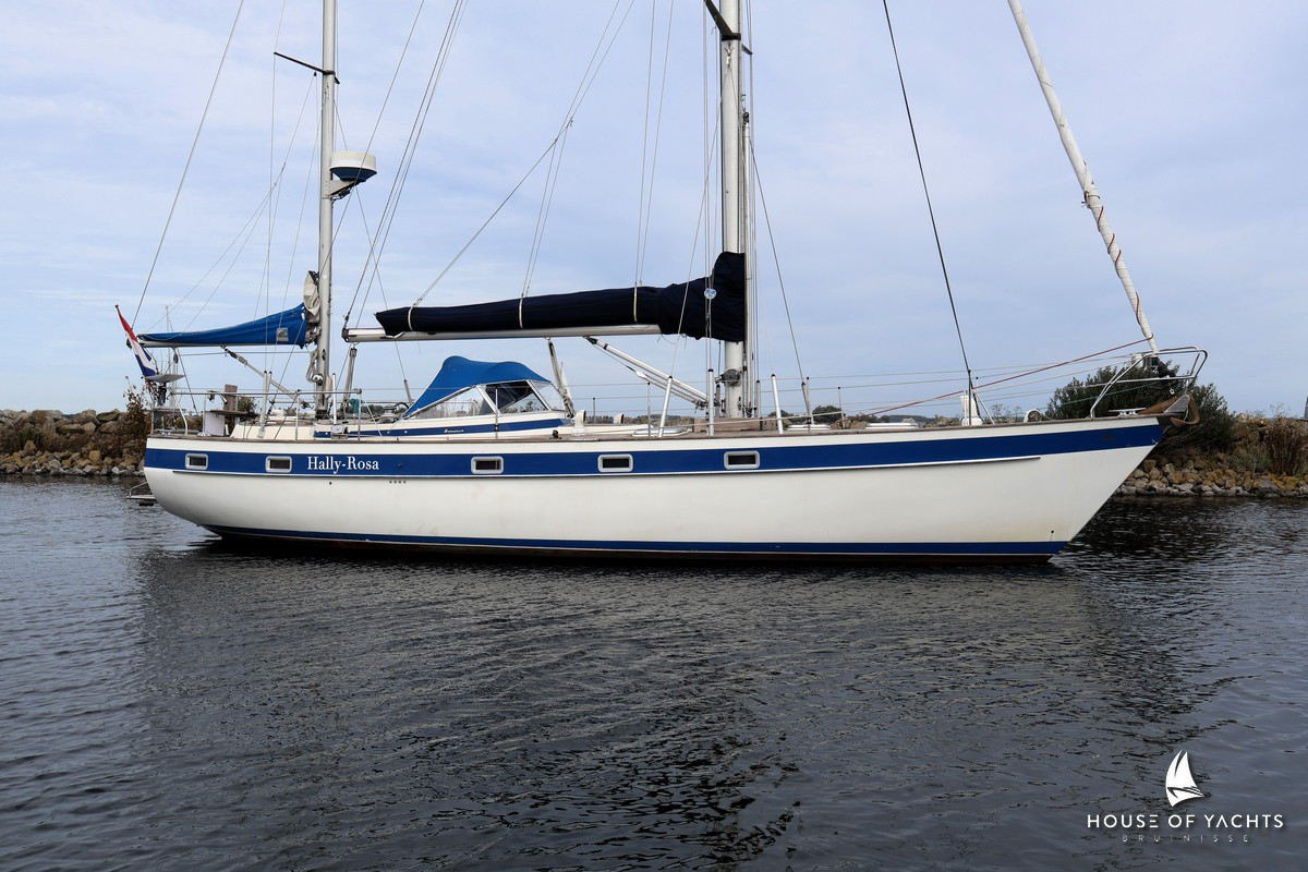 Hallberg-Rassy 42E
